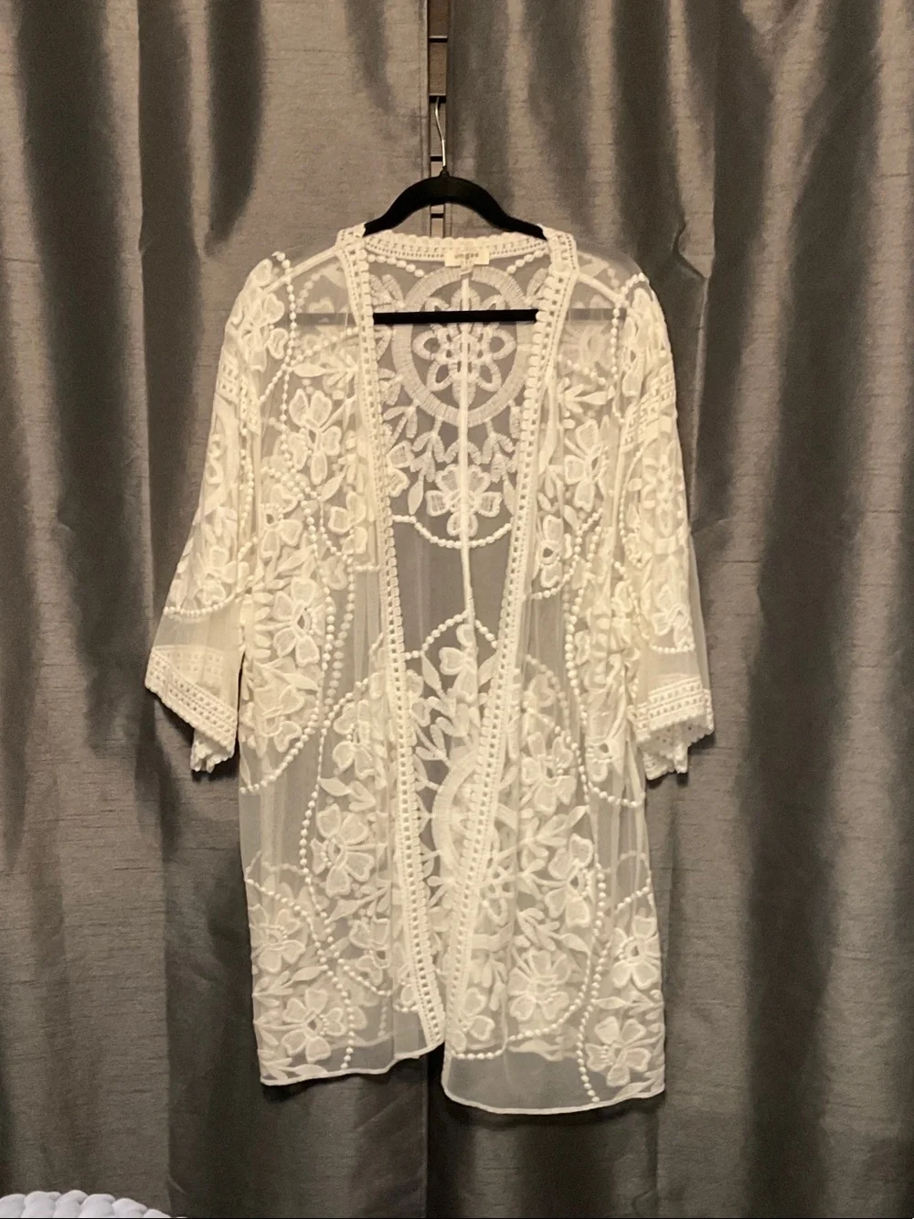 Umgee White Floral Lace Sheer Kimono Robe